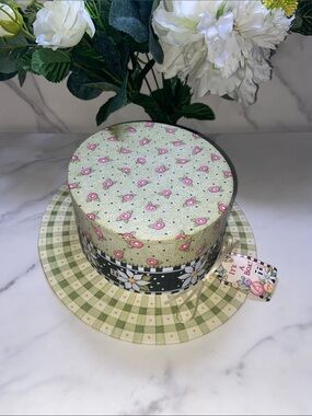 Floral Patchwork Decorative Hat Box - Green & Pink